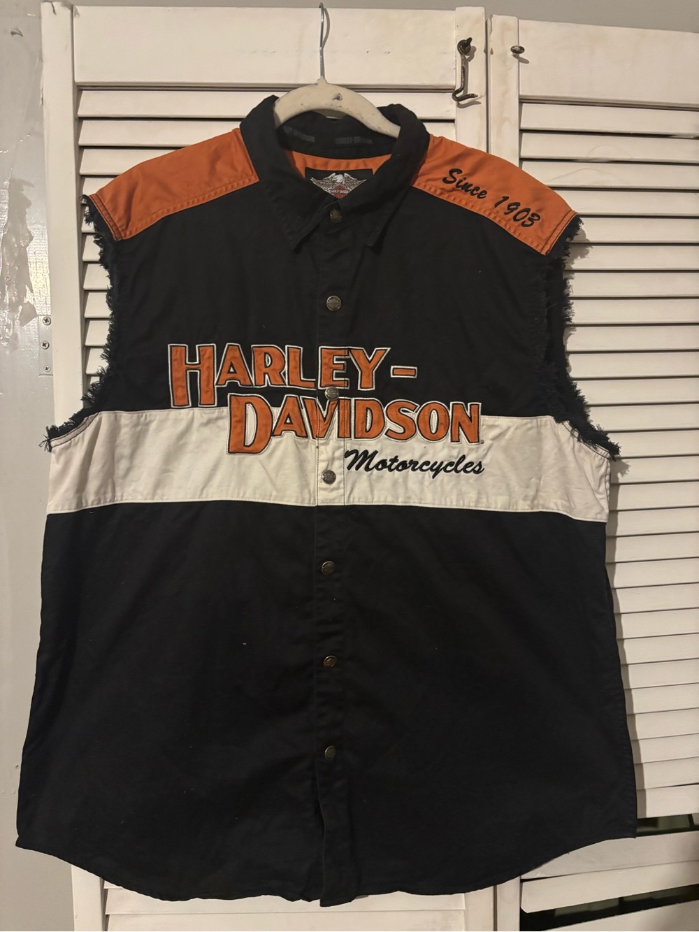 Harley-Davidson Colorblock Embroidered Cut-Off Shirt - XL